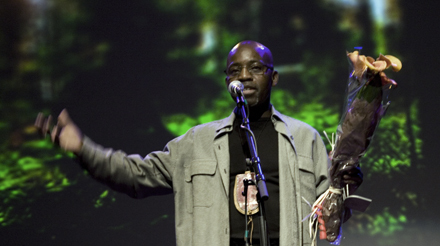 Kouame Gerard Sereba - årets folkemusiker 2009 Foto | Eivind Kaasin Kouame Gerard Sereba - årets folkemusiker 2009