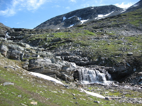 ute 075_750x563