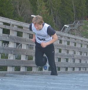 Gjerdrumsbakken_Opp_2007_Thomas_Jordet_Larsen_cropped_299x306