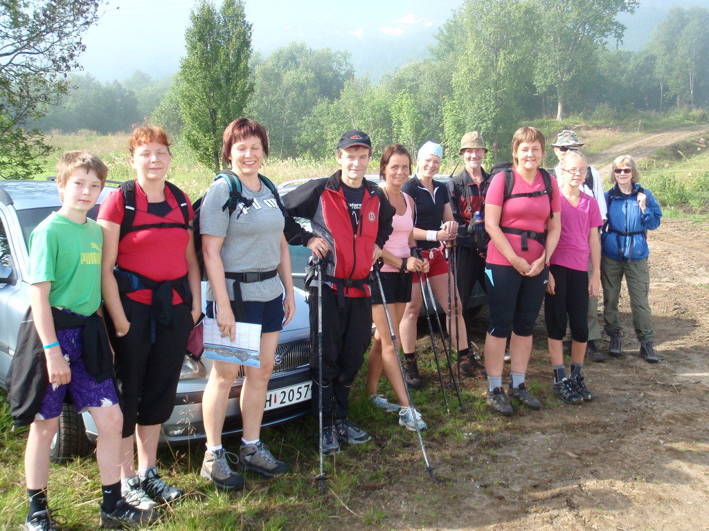 Samling før start til Slettind ©Svein Pedersen Samling før start til Slettind