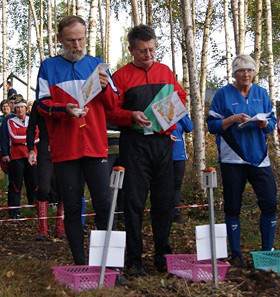Ilseng_siste_lop_kartene_studeres_ingress