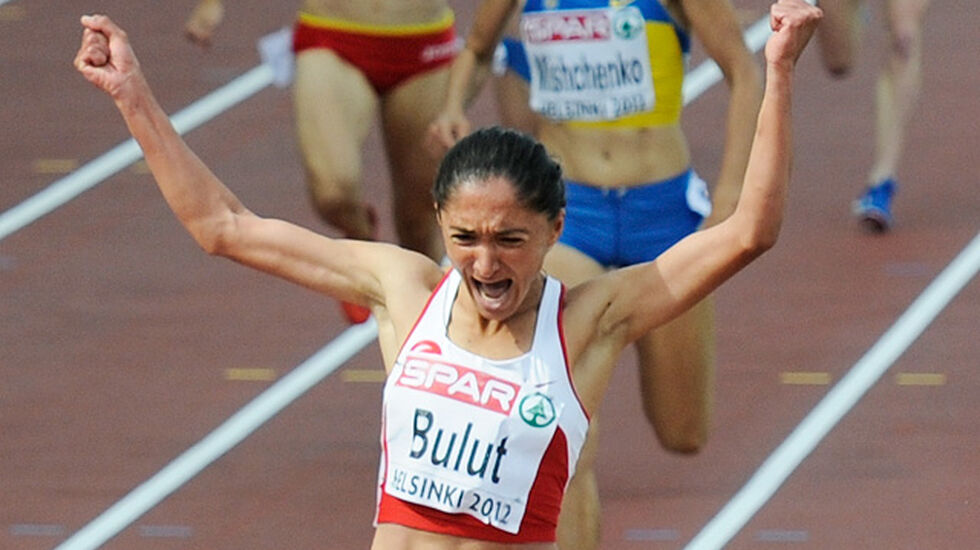 Gamze Bulut jubla for sølv på 1500 meteren under både EM og OL i 2012. Nå etterforskes hun for ureglementert blodpass. (Foto: Bjørn Johannessen) 