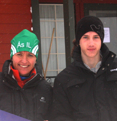 Totalvinnere_foran_hotellet_400x412
