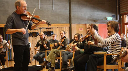 Bruce Mosky holder workshop under sitt norgesopphold i februar. Foto: Leiv Solberg