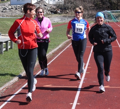 Arendal Triatlonklubb's jenter hyggede sig
