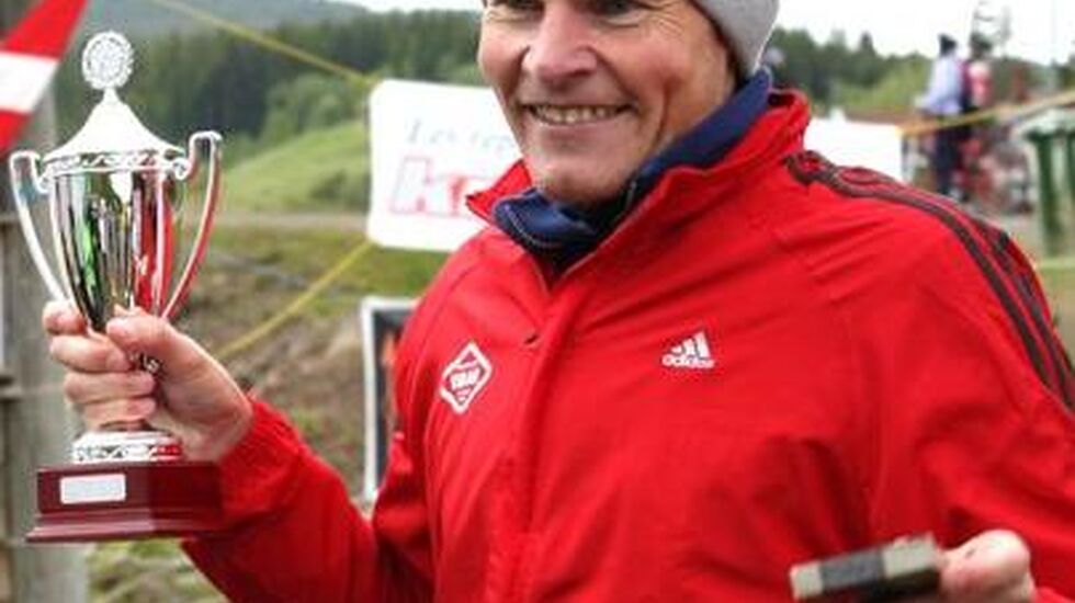 IMG_9415_Gilberg_med_pokal_cropped_404x404