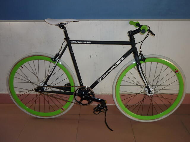 BLACK MAIL - BIKE