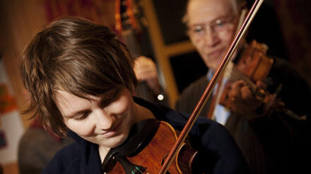 Folkemusikk i Gausdal. (Foto: Kirsti Hovde, 2011)