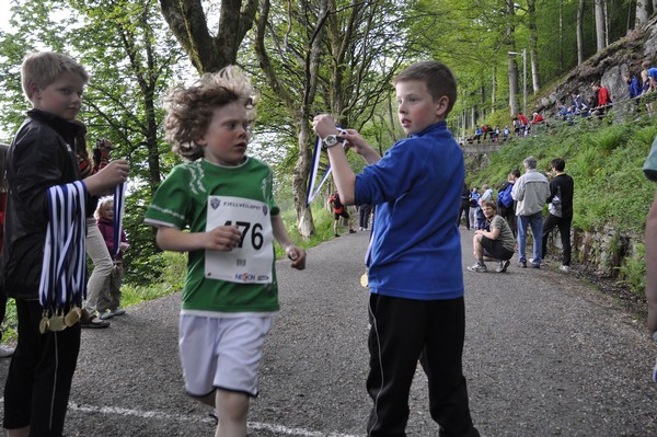 Barneløpet_medaljeutdeling