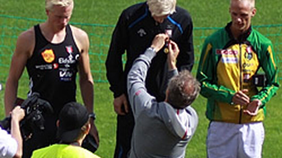 800m_MJ22_Pallen_side1