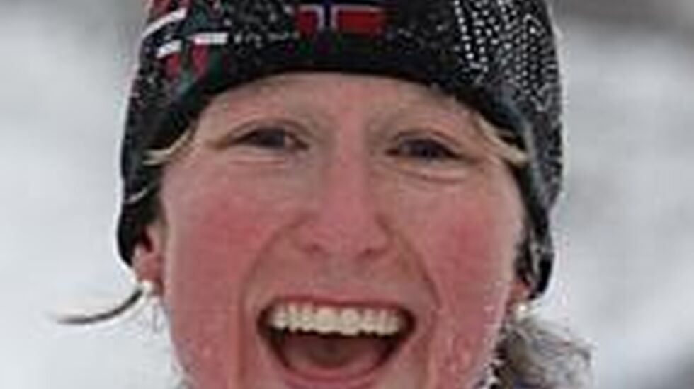 Liv_Hege_Bjoerklund_Kjoeldilten_0168 copy_cropped_195x207