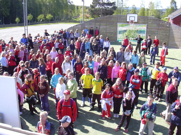 Barn i ballbinge Barn i ballbinge