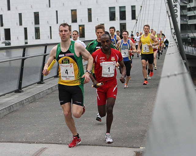 Første etappe: I 2012 fikk Fjellhamarstafetten ny og trafikkfri løype. (Foto: Runar Gilberg)