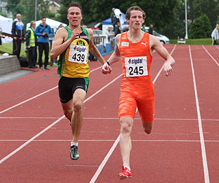 400m_MJ19_Sondre_Roth_side1