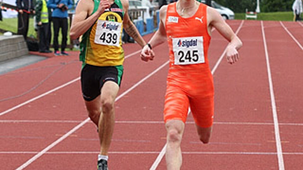 400m_MJ19_Sondre_Roth_side1