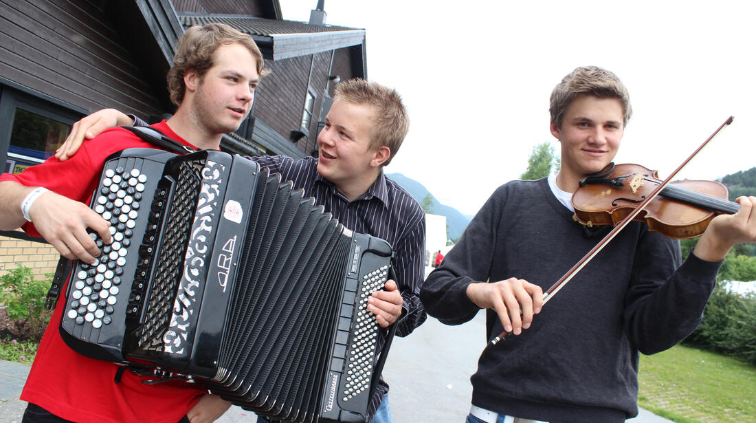 Vagverein, frå venstre Rikard Odnes, Jørn Kjetil Solbakken og Eirik Schjølberg.