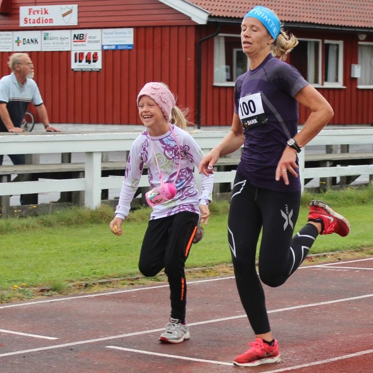 Christine Mikkelsen vinder Tyåsen rundt 2012