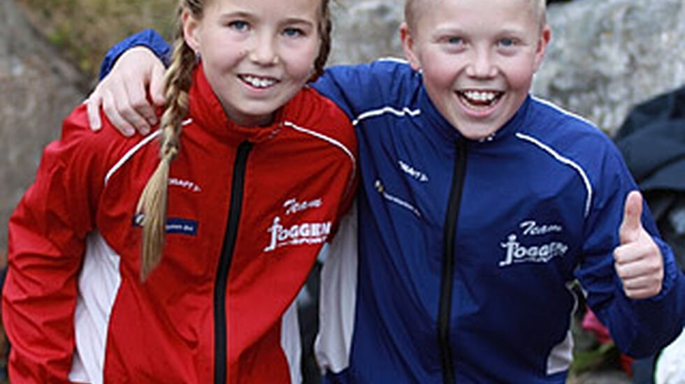 Furumo_Barn_Morkbarna_side1
