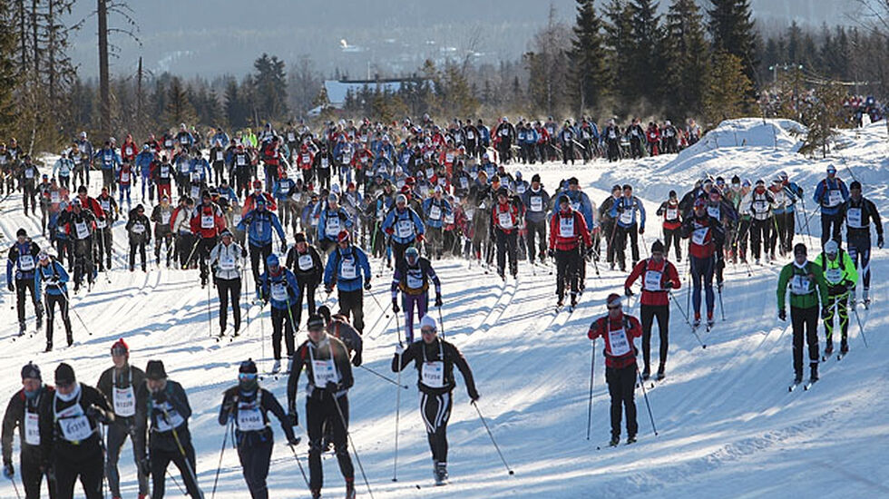 Fra starten av FredagsBirken i 2013. (Foto: Kjell Vigestad)
