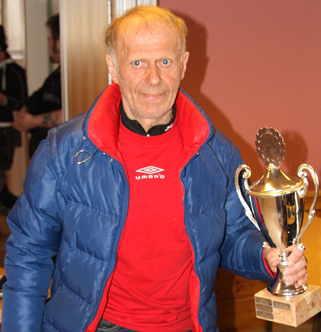 Lars Gløtvold har vunnet mange skirenn i sin lange karriere, men er ikke helt sikker på når han tok sin forrige seier i Narkuten.