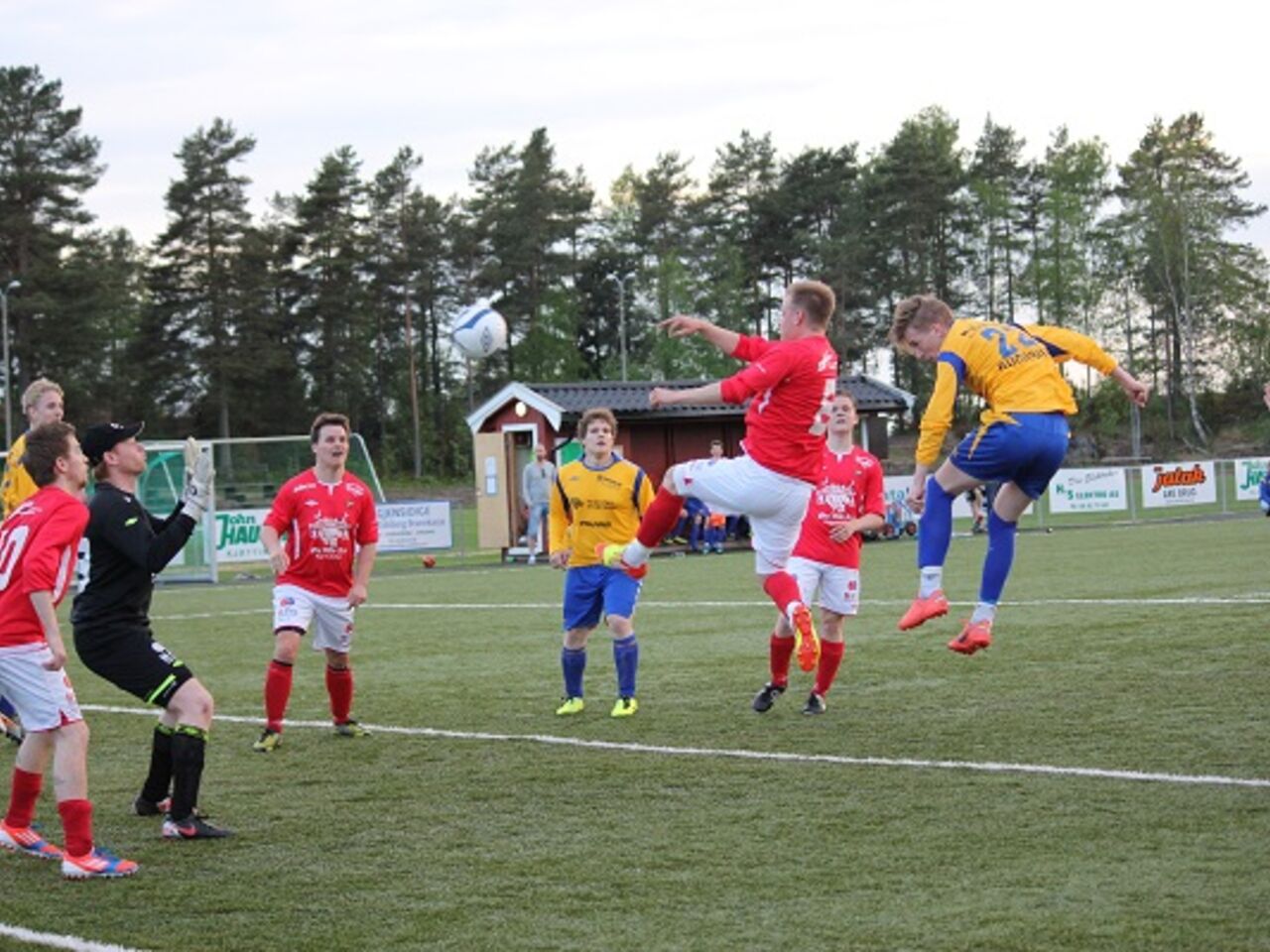 Amund scorer