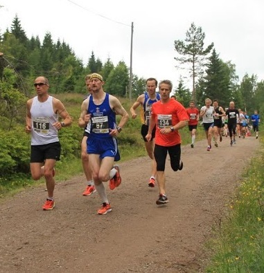 Nordmarka_Halvmaraton_ingress_2012_012