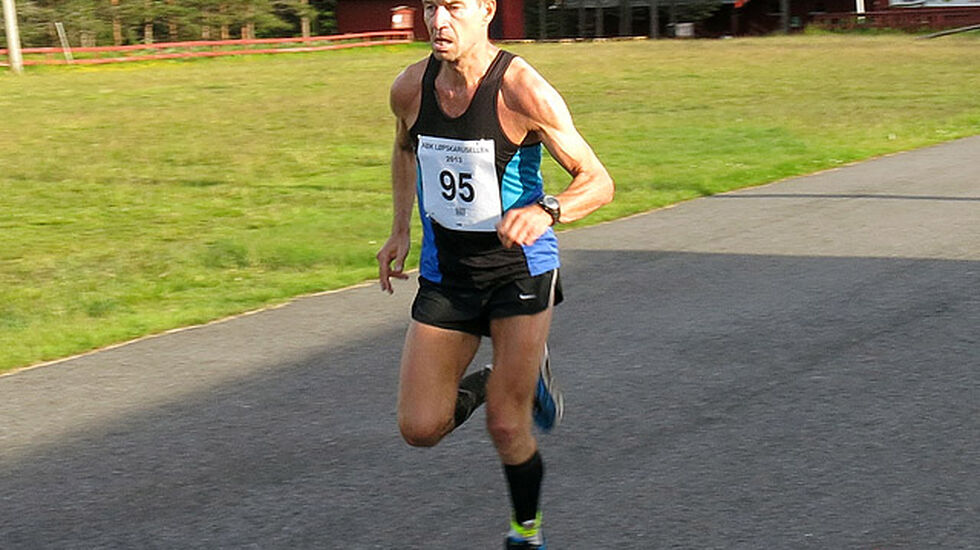 Frode Engelund fra et løp i ABIK-karusellen 2013 (foto: Bjørn Hytjanstorp).
