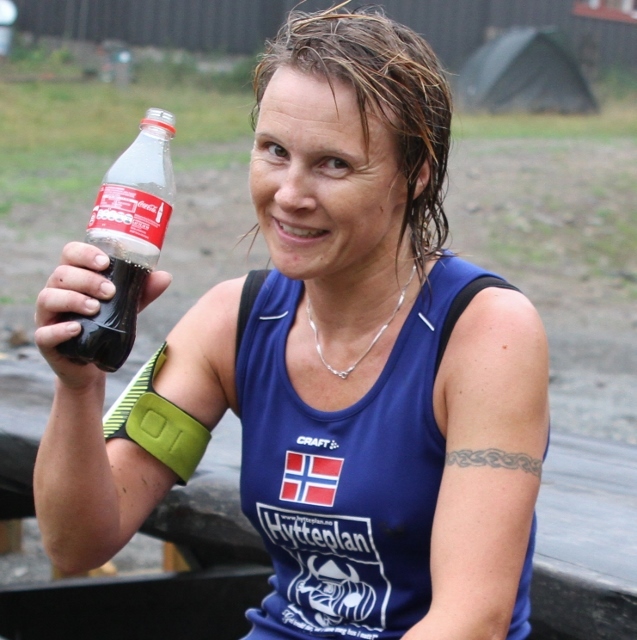 IMG_1954_Hilde_med_cola
