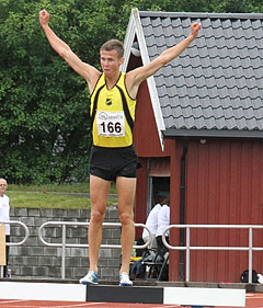 2000mHMJ19_ErikUP_side1