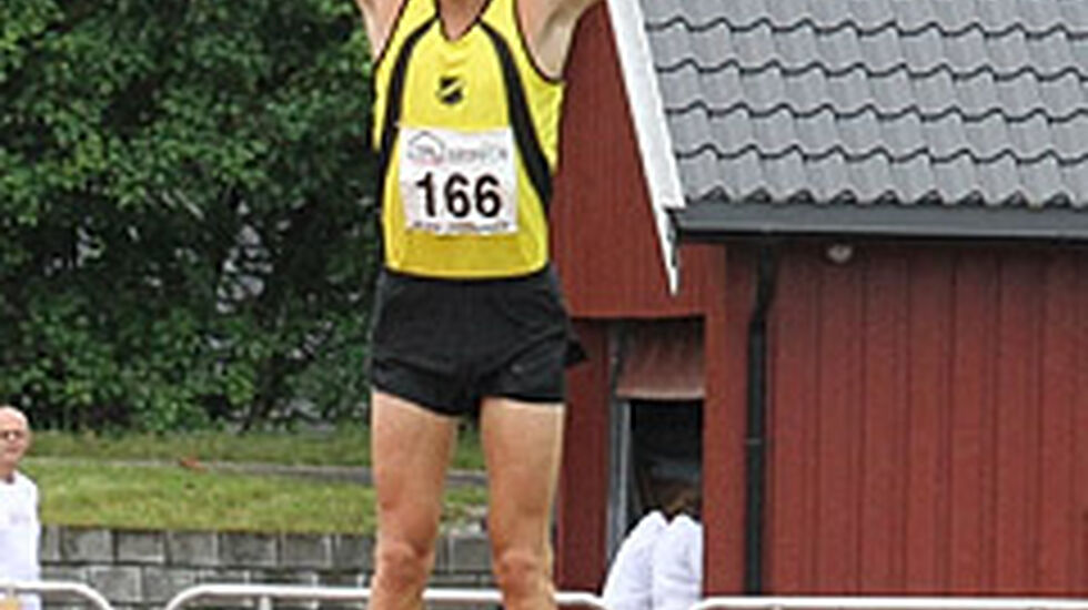 2000mHMJ19_ErikUP_side1