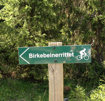 Birkebeinerrittet-skilt