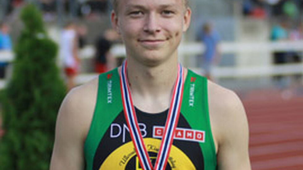 800mG16_Markus_Einan_side1
