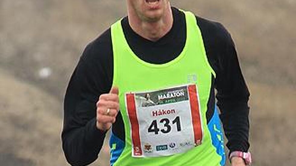 Haakon_Hjemly_ferdig_cropped_328x325