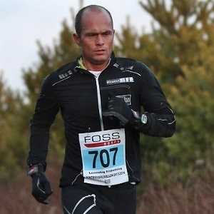 2_Robert_Hansen (300x300)