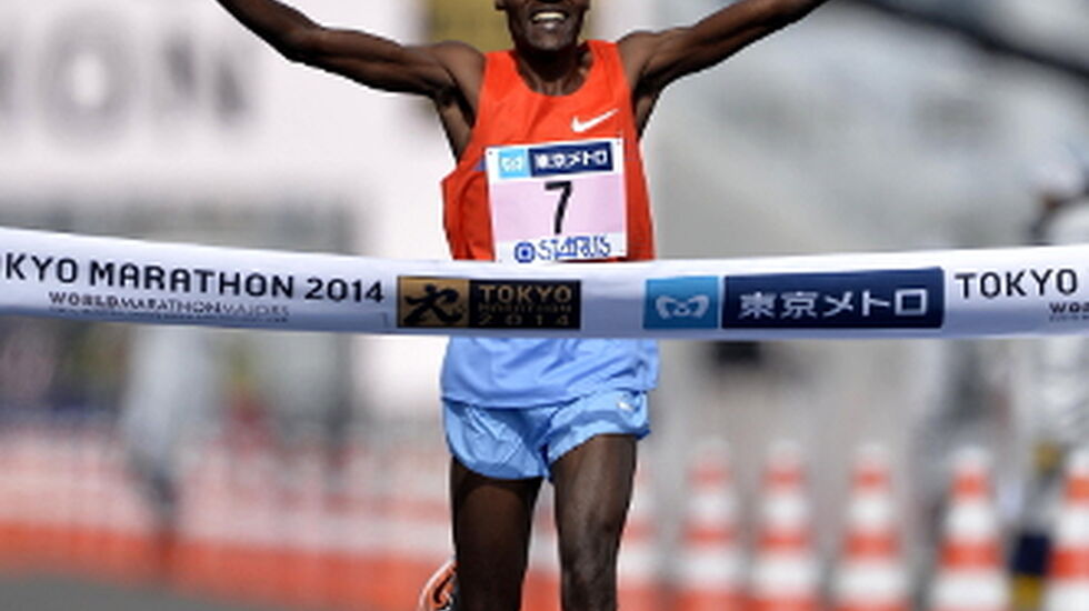 Dickson Chumba, Kenya da han vant Tokyo Marathon i 2014.