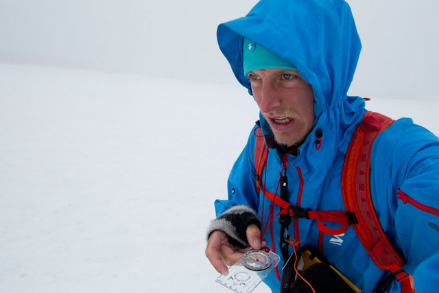 12_Femundsmarka, Gjermund tar kompasskurs på Storviglen.jpg