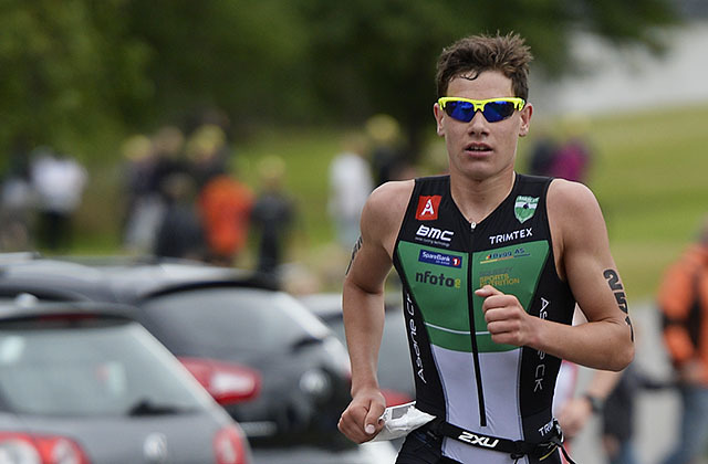 Gustav Iden vant langløypa i Østfold Triathlon. (Foto: Bjørn Johannessen)