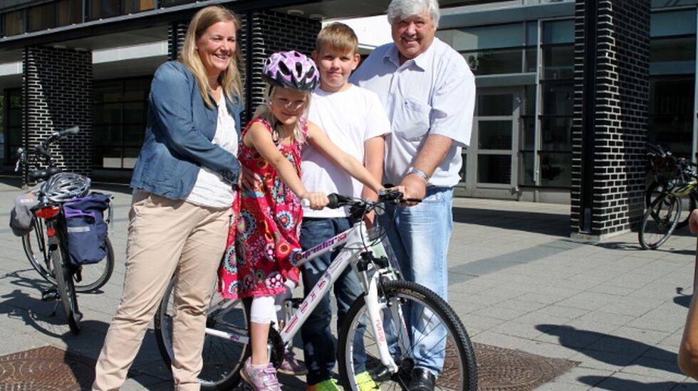 IMG_4030_Espelund_og_vinnerfamilien_Brodersen