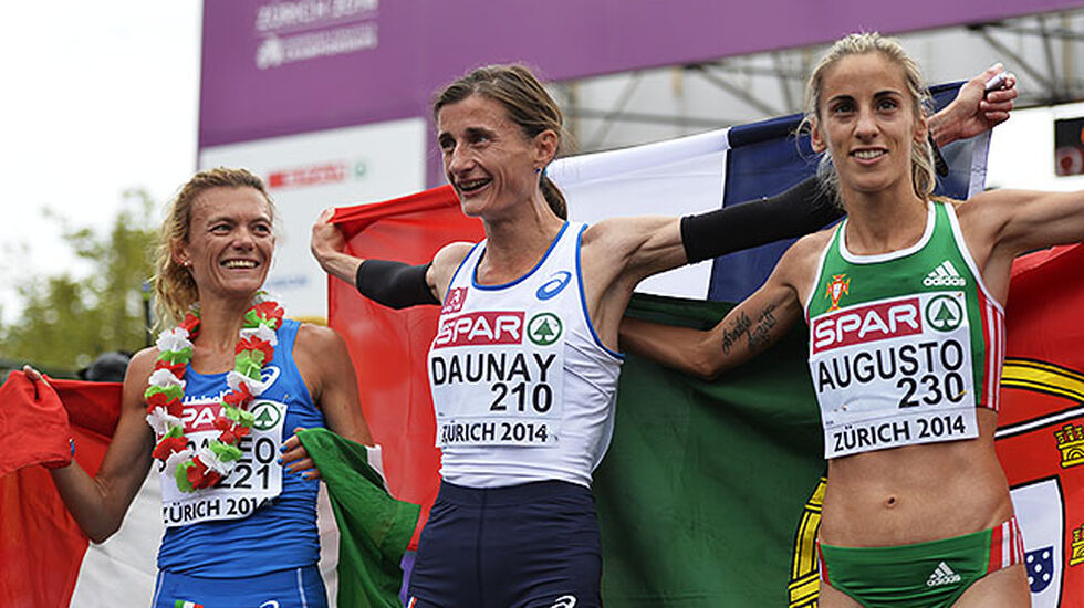 maraton-kv-medaljevinnerne-flagg_D4N8909