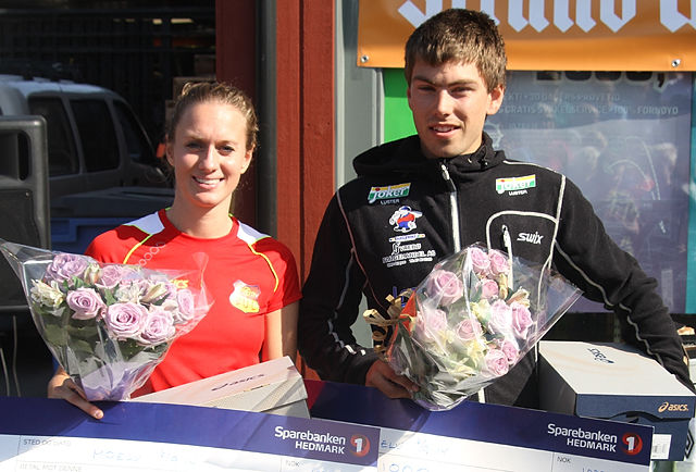 Geir Steig, Luster IL og Merete Weng, IL etter triumfene i Lundehøgda Opp i 2014.