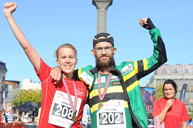 Maratonvinnerne_ Maria_Venås_o_Christian_Grønvold_FJH_2693