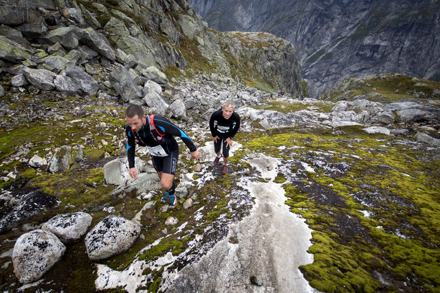 The steep climb up the Sima Valley. Foto:  Kai-Otto Melau/Xtremeidfjord