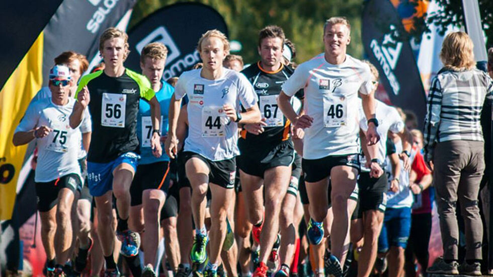 Fra starten med 84 aktive ved Gammelbrua i Trysil sentrum i fjor. (Foto:Hans Martin Nysæter/Destinasjon Trysil)