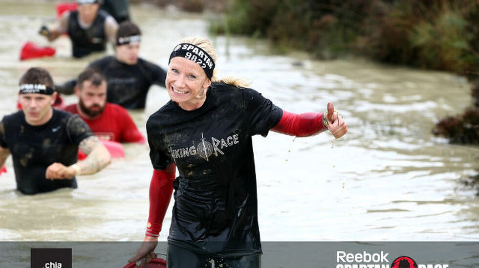Mari_boettebæring_i_vann GLAD_FOTO_Epic_Action_Imagery_Spartan_Race