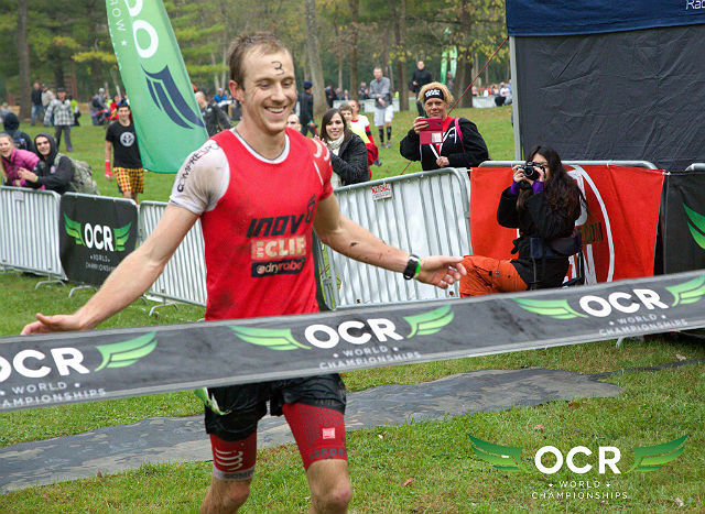 Albon_krysser_maalstreken_som_foerste_verdensmester_640_FOTO_OCR_WC