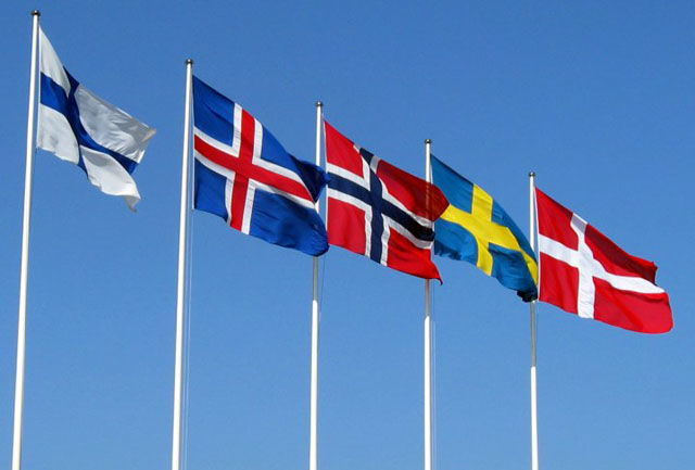 Nordiske-flagg_paa_stang