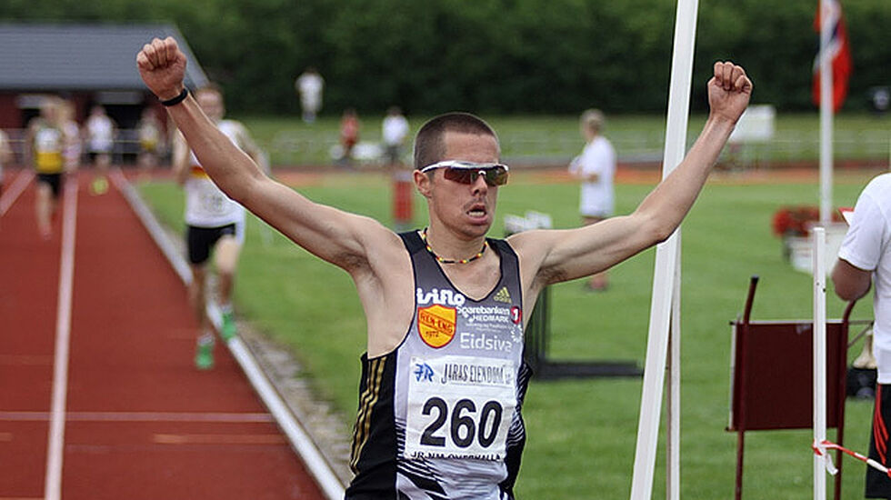 Vegard Ølstad mangla bare drøye 2 sekunder på å se 13-tallet på 5000 m. (Arkivfoto: Stig Vangsnes)