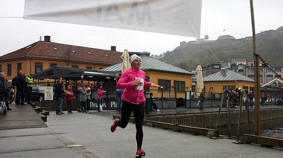 Astrid Jantina Kolstad vinner Monolittløpet. Foto: Arrangør Idd Sportsklubb