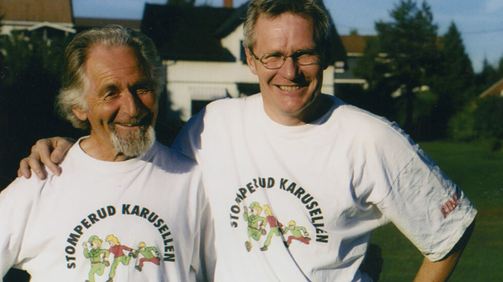 Øyvind Dahl (th) sammen med Viktor Larsen i Stomperudkarusellen i 2002. Foto: Else Hustad
