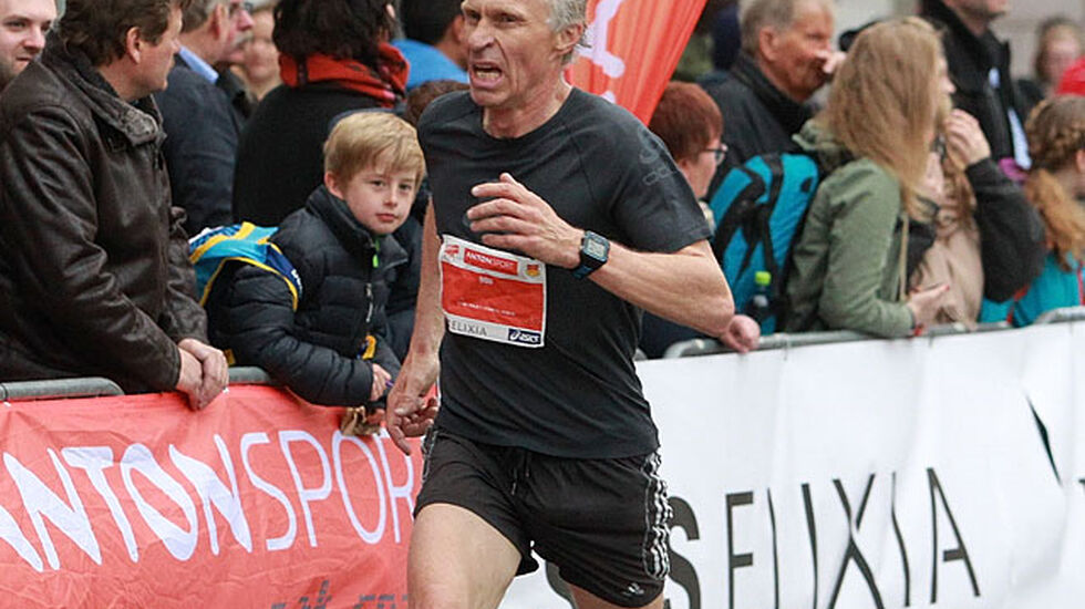 Kristen Aaby var aller best av alle menn i Sentrumsløpet når alderen ble tatt i betraktning. (Foto: Kjell Vigestad)